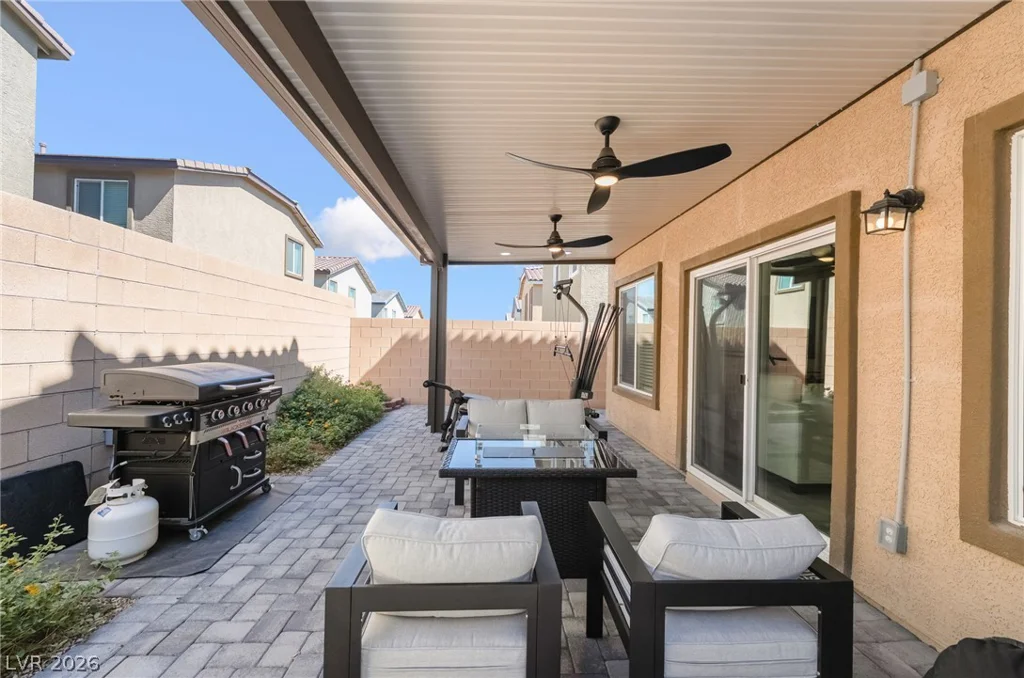 10958 Cheshire Woods, Las Vegas, NV 89166