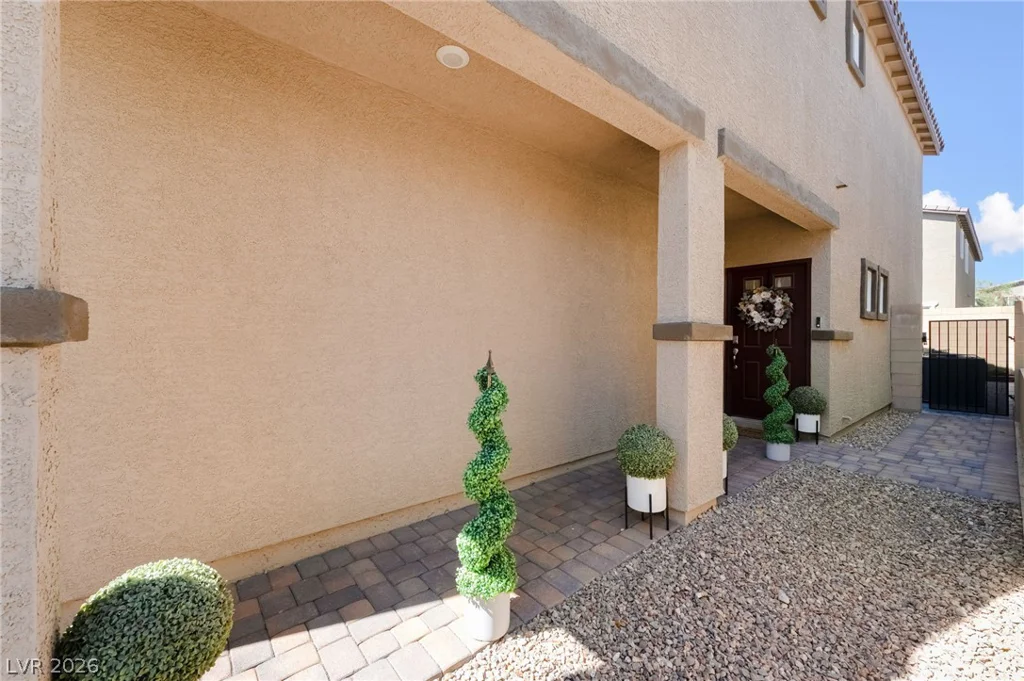 10958 Cheshire Woods, Las Vegas, NV 89166