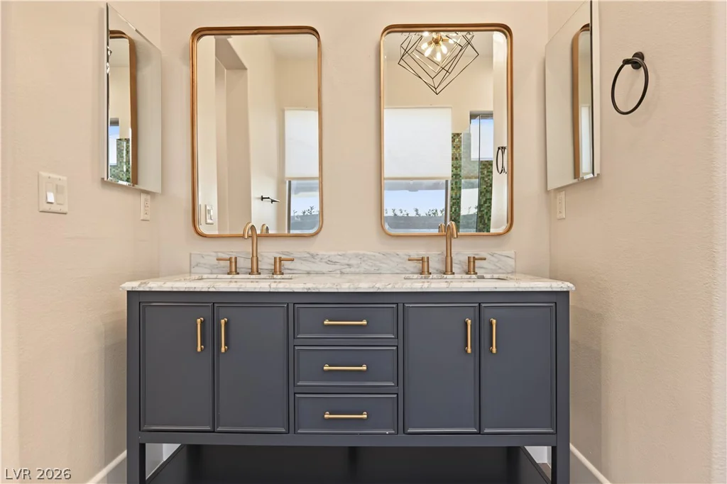 6 Mohansic, Henderson, NV 89052