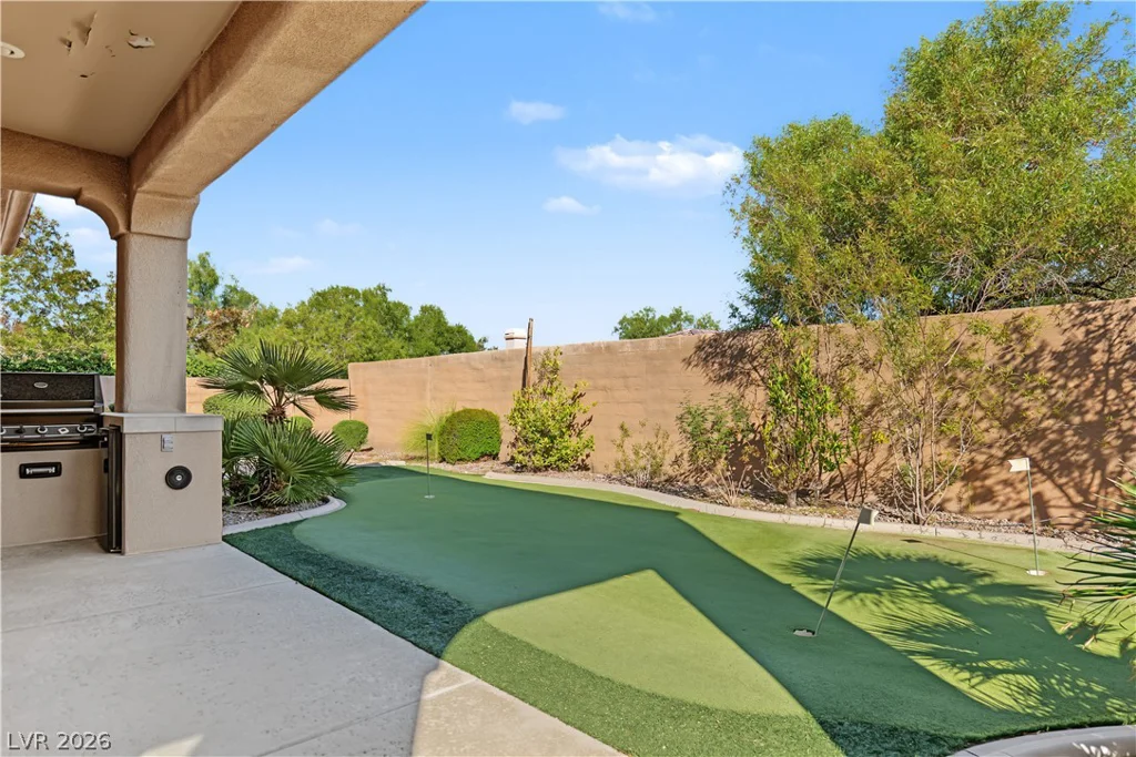 6 Mohansic, Henderson, NV 89052