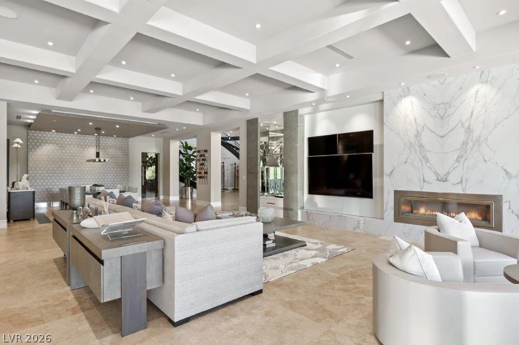 16 Vintage Valley Dr, Las Vegas, NV 89141