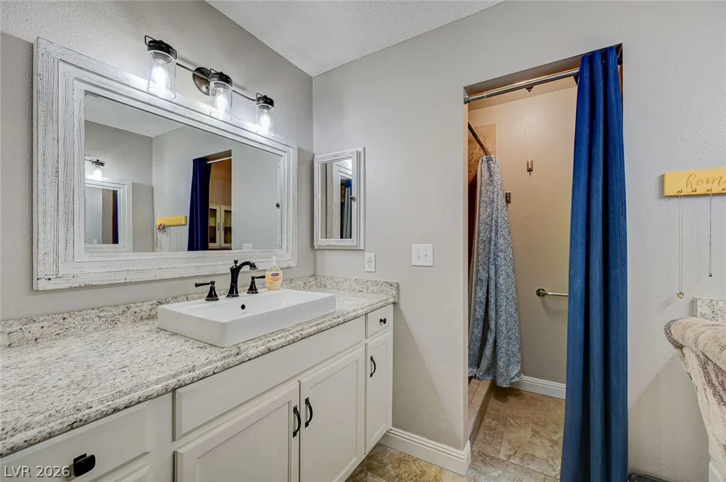 1518 Della, Boulder City, NV 89005