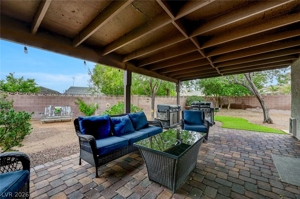 1518 Della, Boulder City, NV 89005