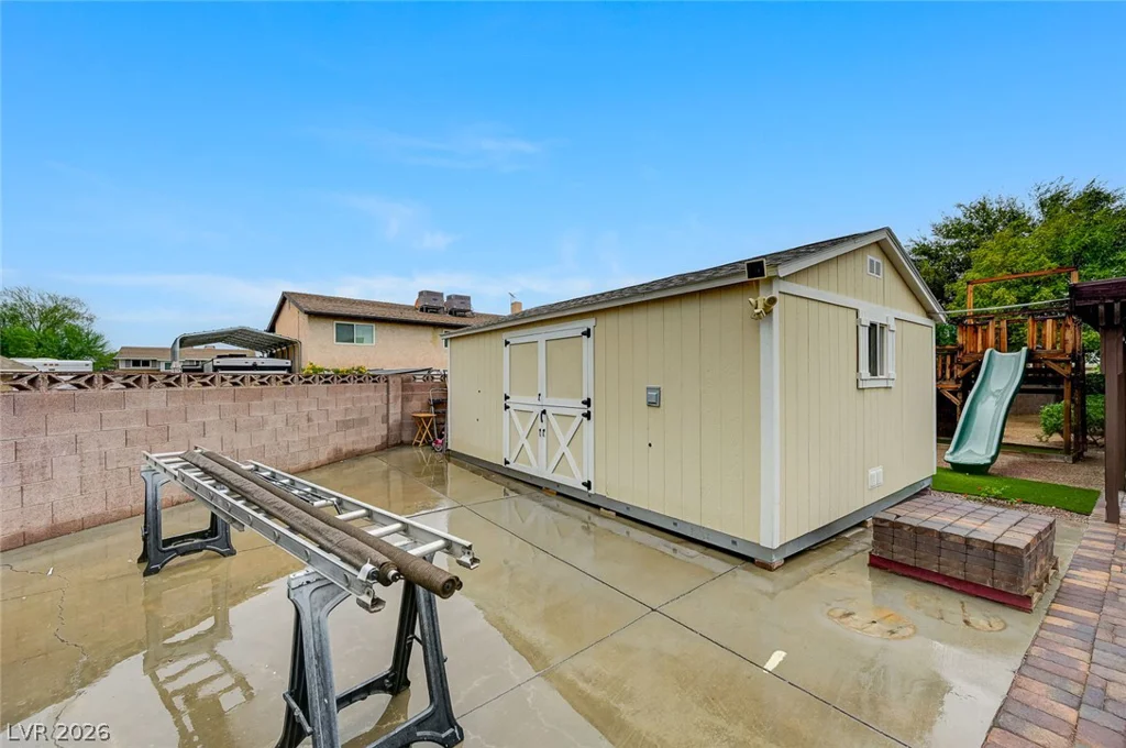 1518 Della, Boulder City, NV 89005