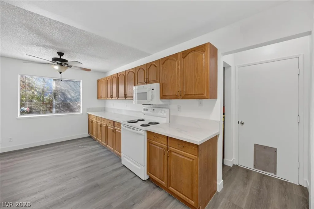 405 Santa Fe, Las Vegas, NV 89145