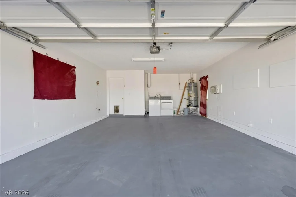 405 Santa Fe, Las Vegas, NV 89145