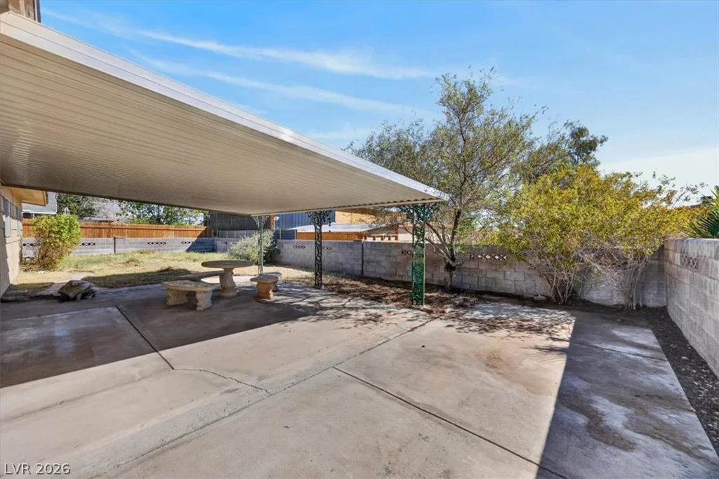 405 Santa Fe, Las Vegas, NV 89145