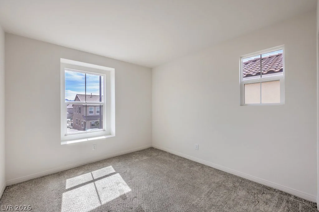 2416 Bellinzona, Henderson, NV 89044