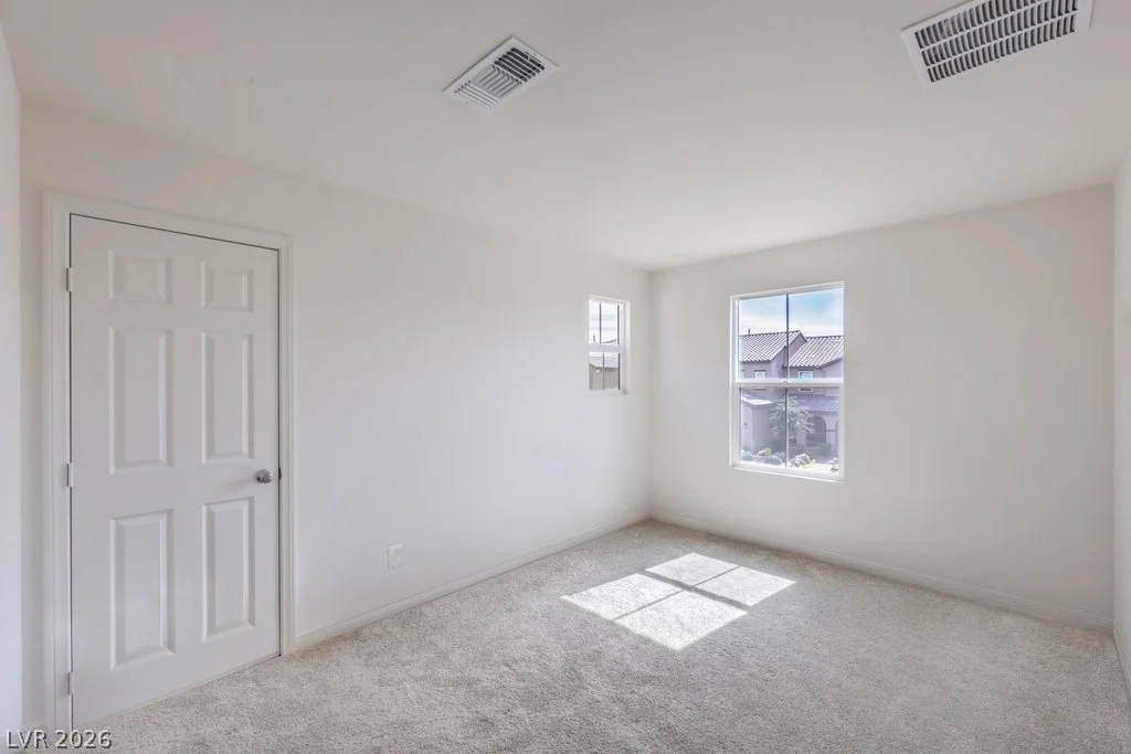 2416 Bellinzona, Henderson, NV 89044
