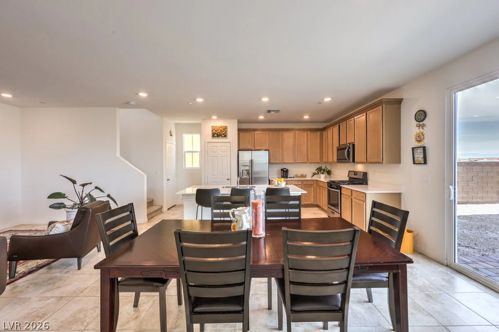 2416 Bellinzona, Henderson, NV 89044
