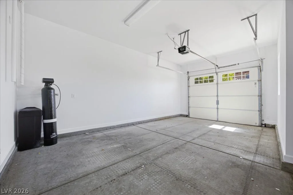 8030 Palm Cove, Las Vegas, NV 89129