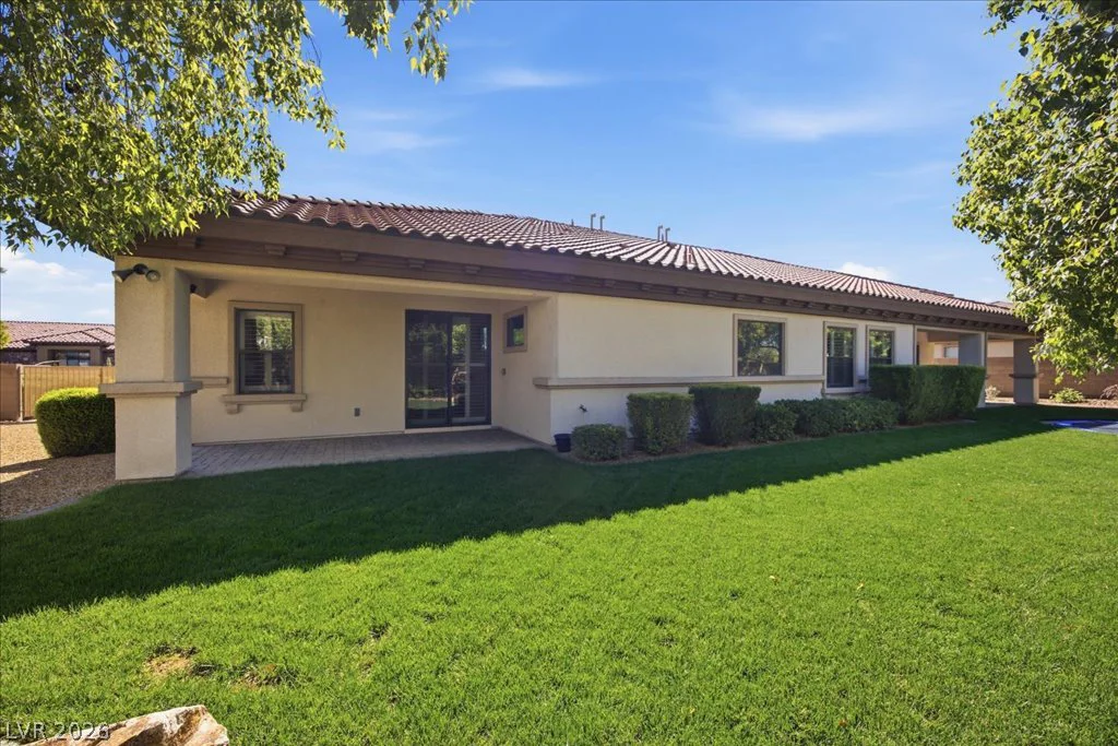 8030 Palm Cove, Las Vegas, NV 89129