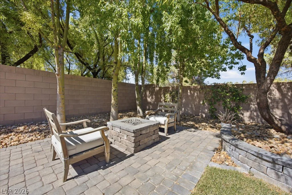 8030 Palm Cove, Las Vegas, NV 89129