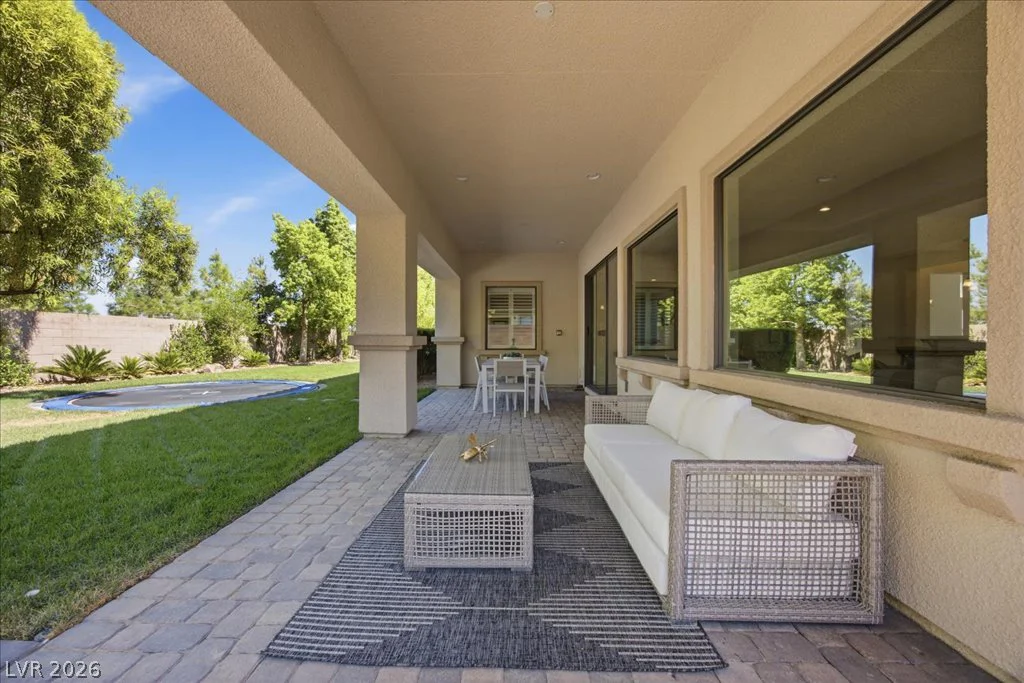 8030 Palm Cove, Las Vegas, NV 89129