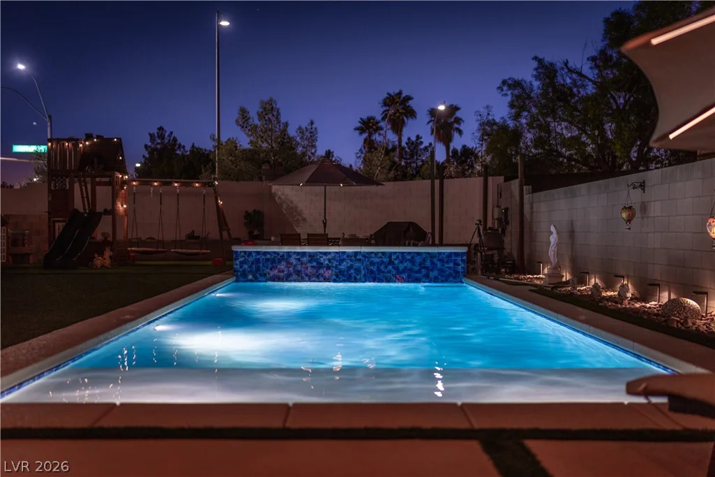 10749 Aphrodite, Las Vegas, NV 89183
