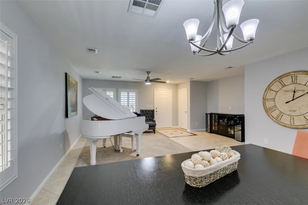 236 Fox Lake, Las Vegas, NV 89148