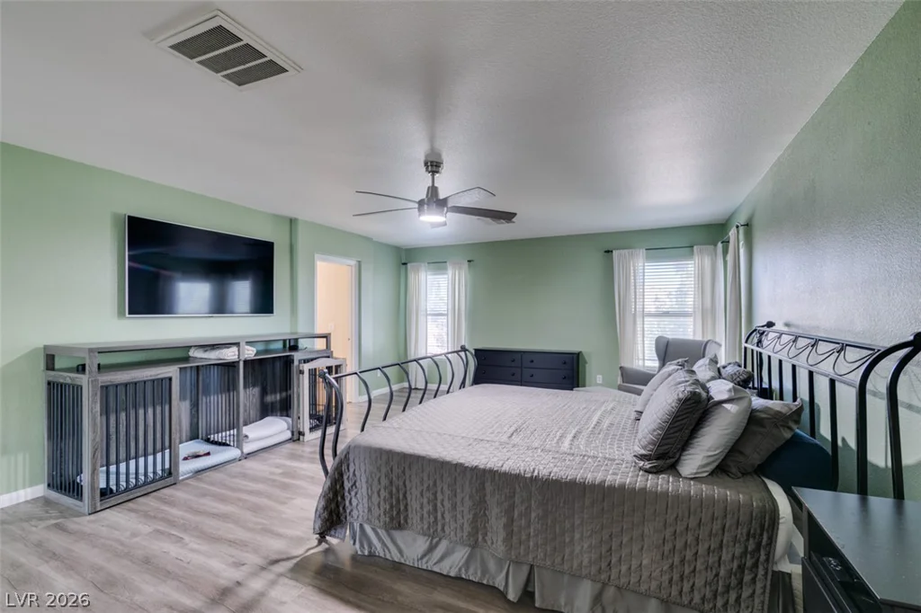 236 Fox Lake, Las Vegas, NV 89148
