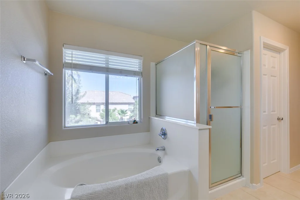 236 Fox Lake, Las Vegas, NV 89148