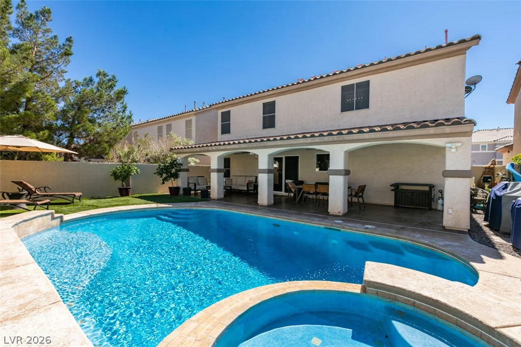 236 Fox Lake, Las Vegas, NV 89148