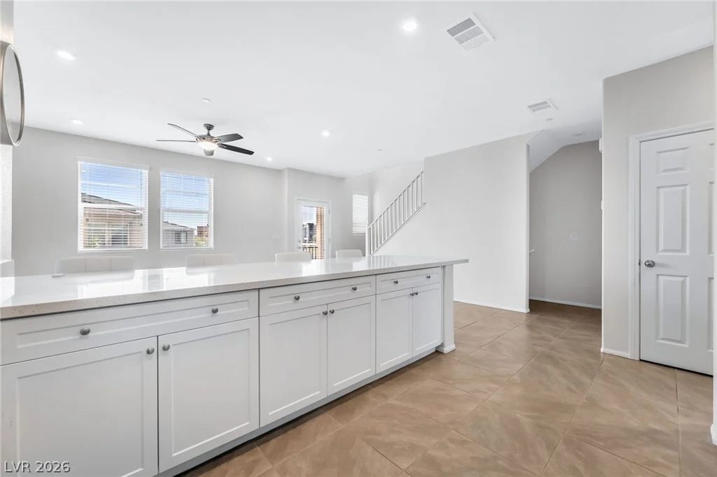6176 Garden Crest, Las Vegas, NV 89148