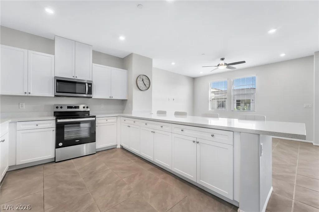 6176 Garden Crest, Las Vegas, NV 89148