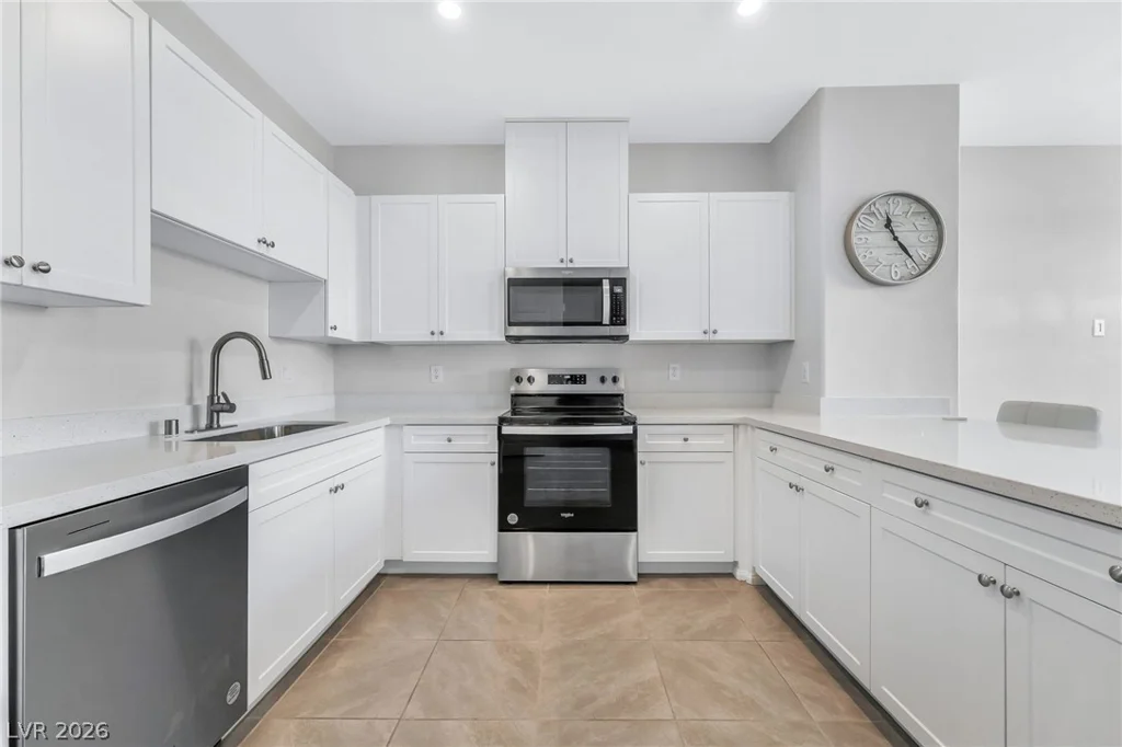 6176 Garden Crest, Las Vegas, NV 89148