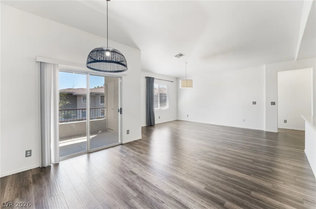 909 Domnus, Las Vegas, NV 89144