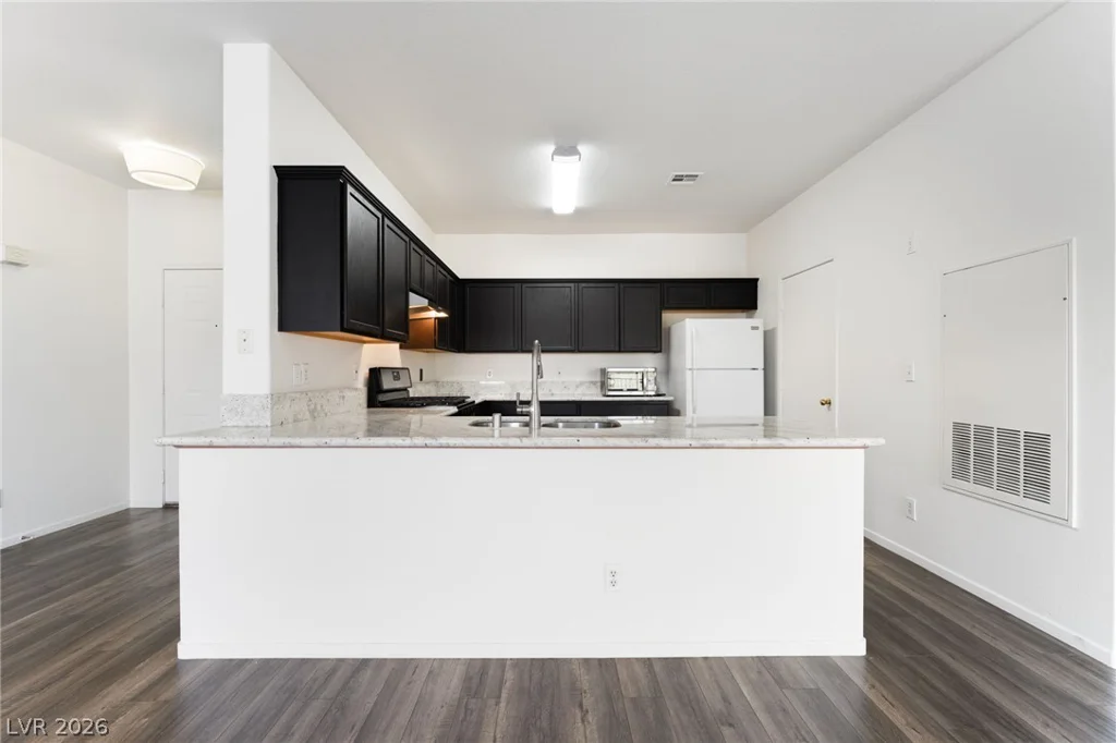 909 Domnus, Las Vegas, NV 89144