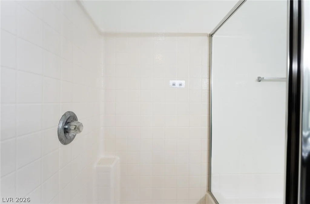909 Domnus, Las Vegas, NV 89144