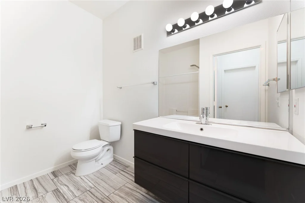 909 Domnus, Las Vegas, NV 89144