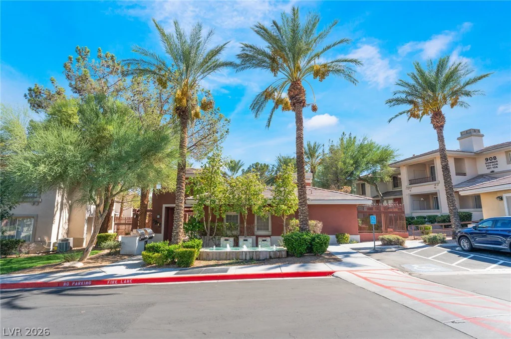 909 Domnus, Las Vegas, NV 89144