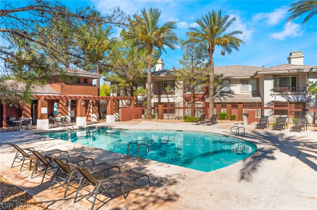 909 Domnus, Las Vegas, NV 89144