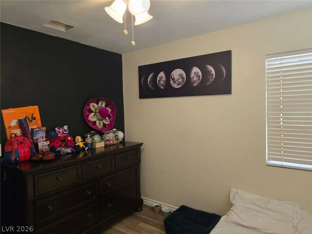 2212 Crowley, Las Vegas, NV 89142