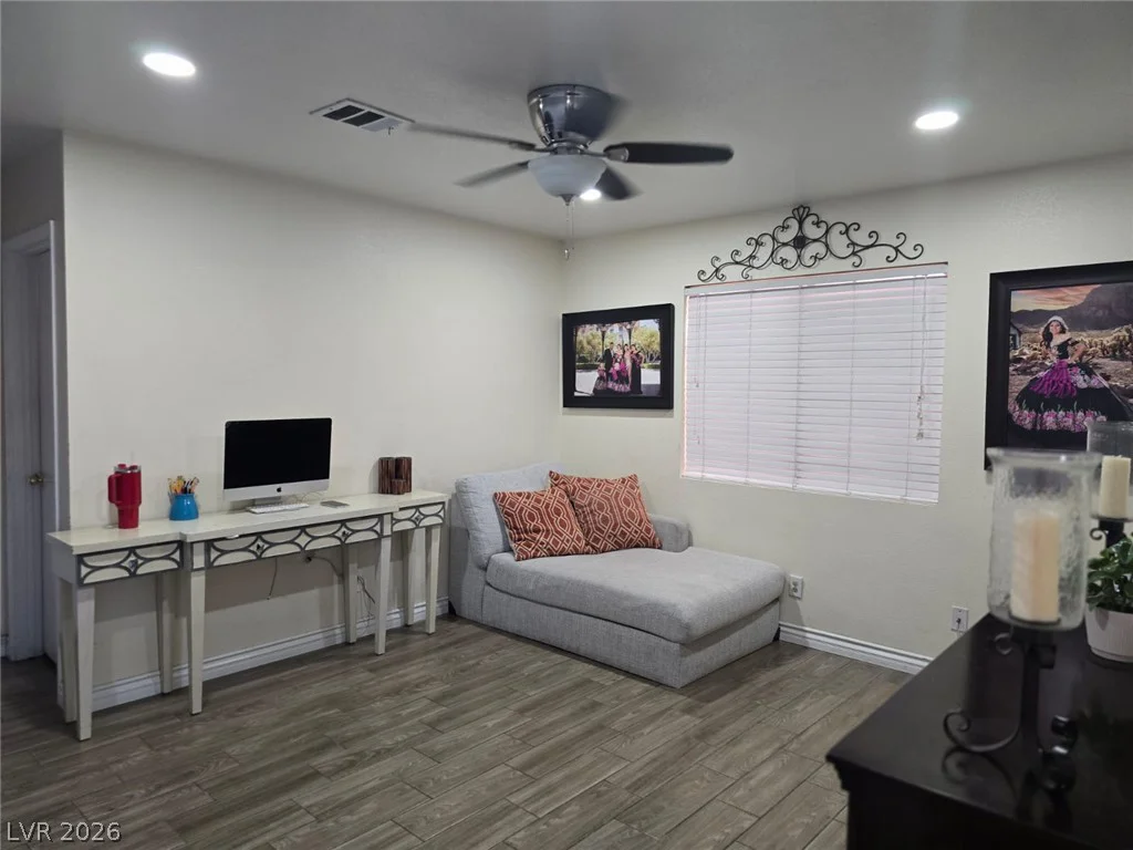2212 Crowley, Las Vegas, NV 89142