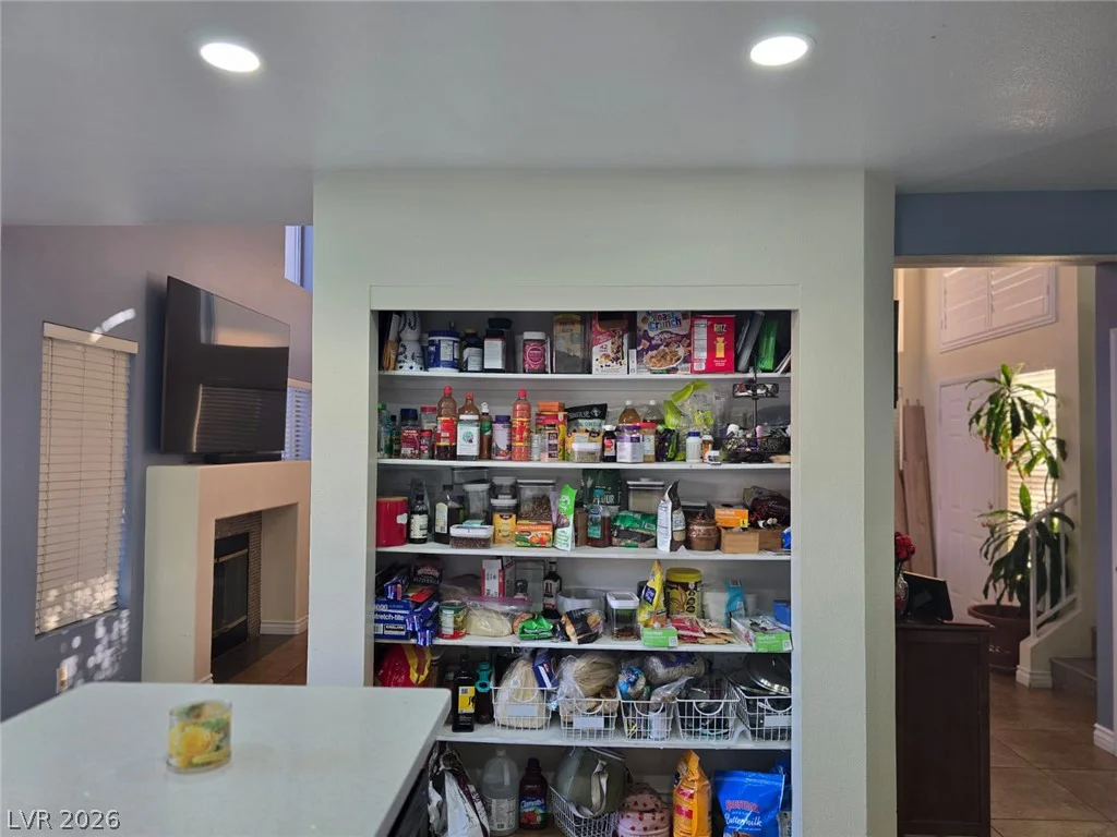 2212 Crowley, Las Vegas, NV 89142