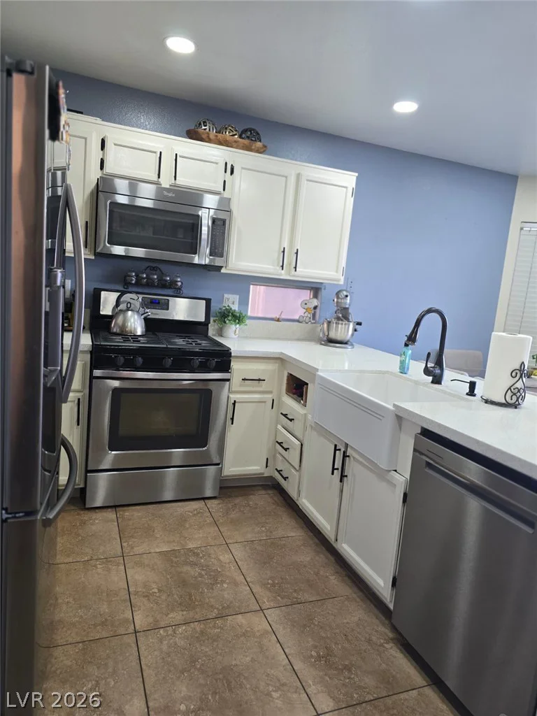 2212 Crowley, Las Vegas, NV 89142