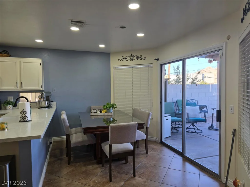 2212 Crowley, Las Vegas, NV 89142