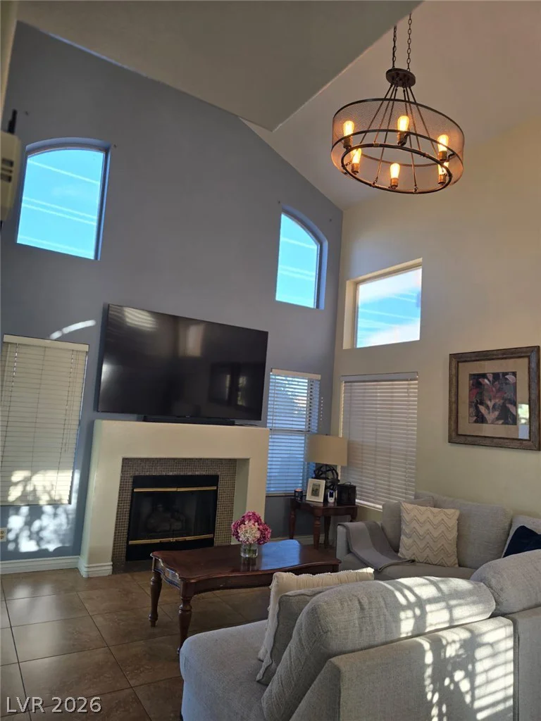 2212 Crowley, Las Vegas, NV 89142