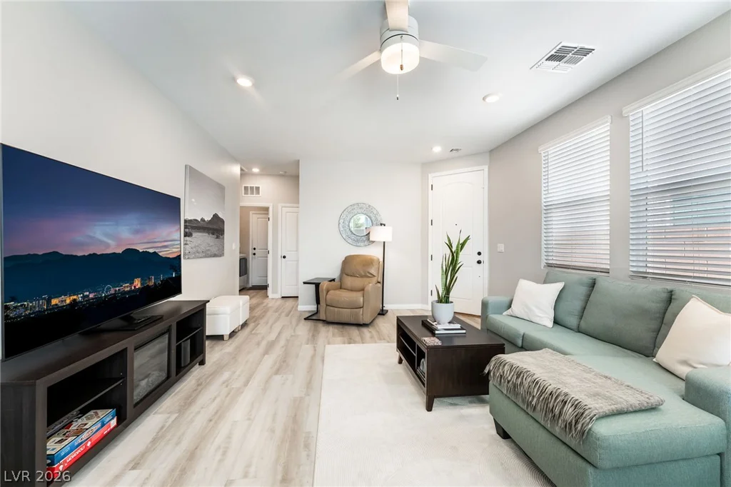 8327 Carmentis, Las Vegas, NV 89178
