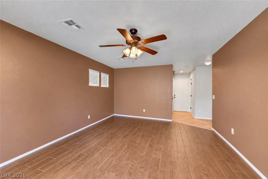 8029 Dancing Springs, Las Vegas, NV 89143