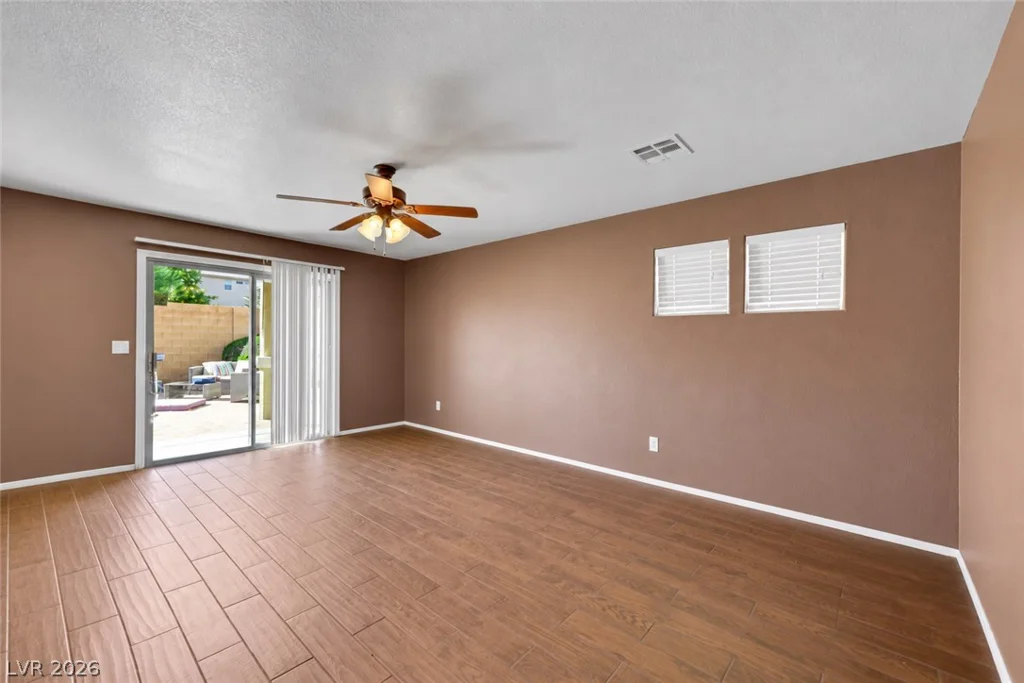 8029 Dancing Springs, Las Vegas, NV 89143