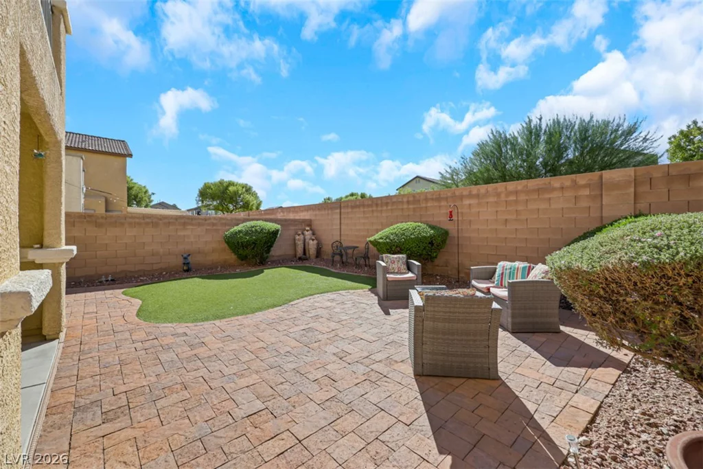 8029 Dancing Springs, Las Vegas, NV 89143