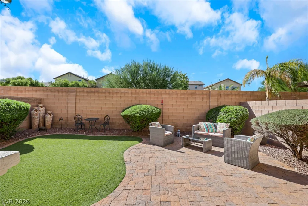 8029 Dancing Springs, Las Vegas, NV 89143
