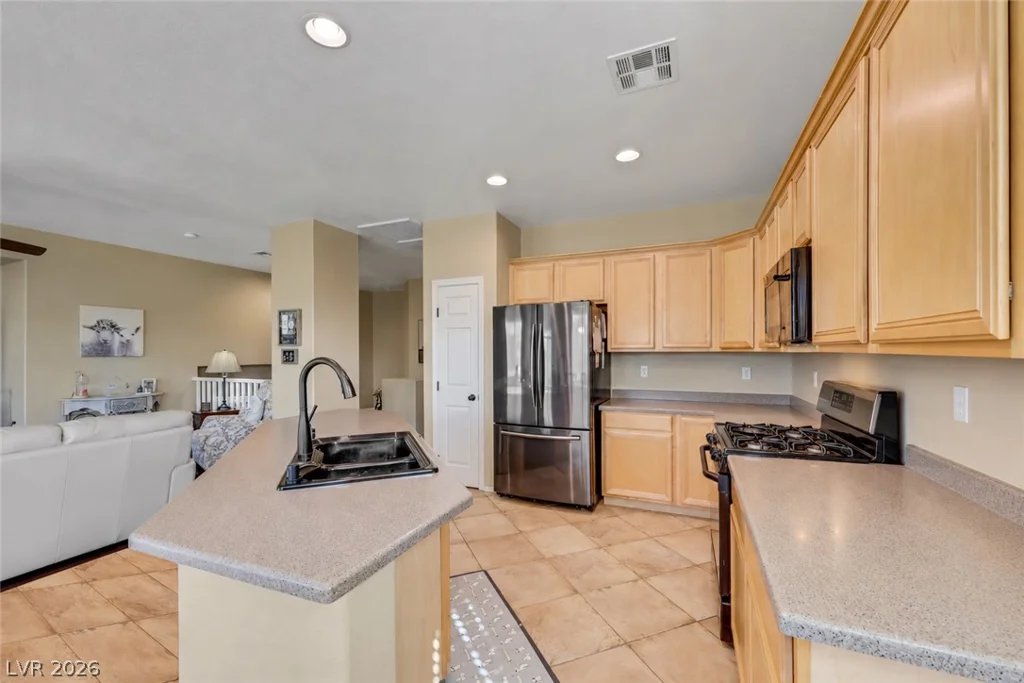8029 Dancing Springs, Las Vegas, NV 89143