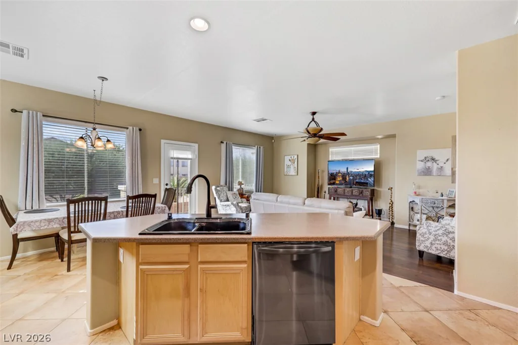 8029 Dancing Springs, Las Vegas, NV 89143
