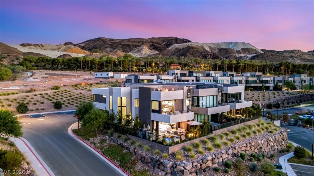 18 Heron Harbour, Henderson, NV 89011
