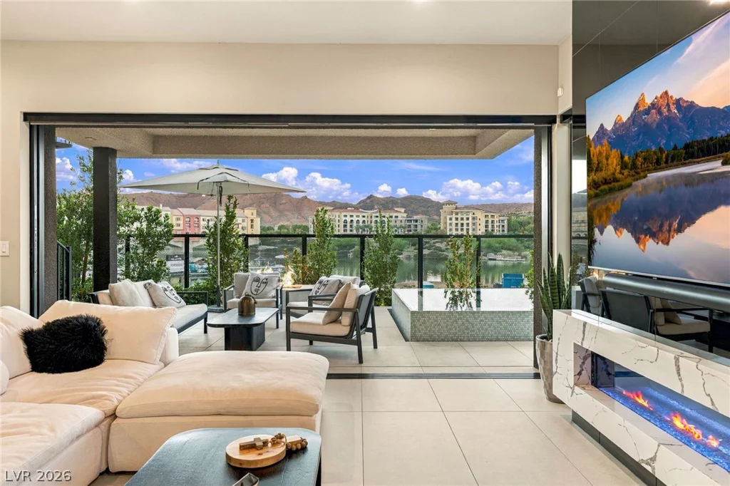 18 Heron Harbour, Henderson, NV 89011