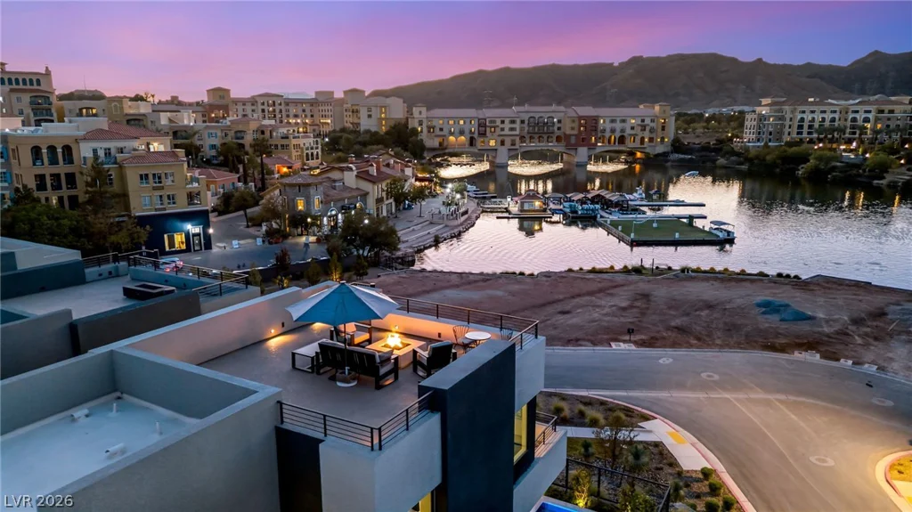 18 Heron Harbour, Henderson, NV 89011
