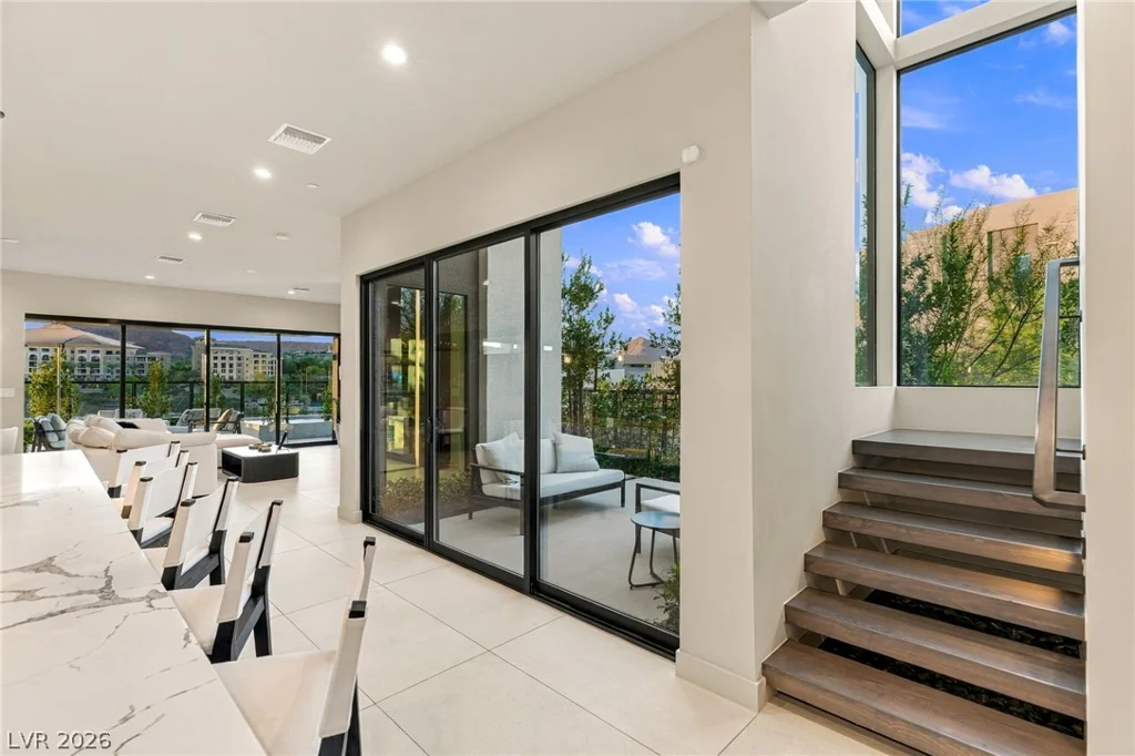 18 Heron Harbour, Henderson, NV 89011