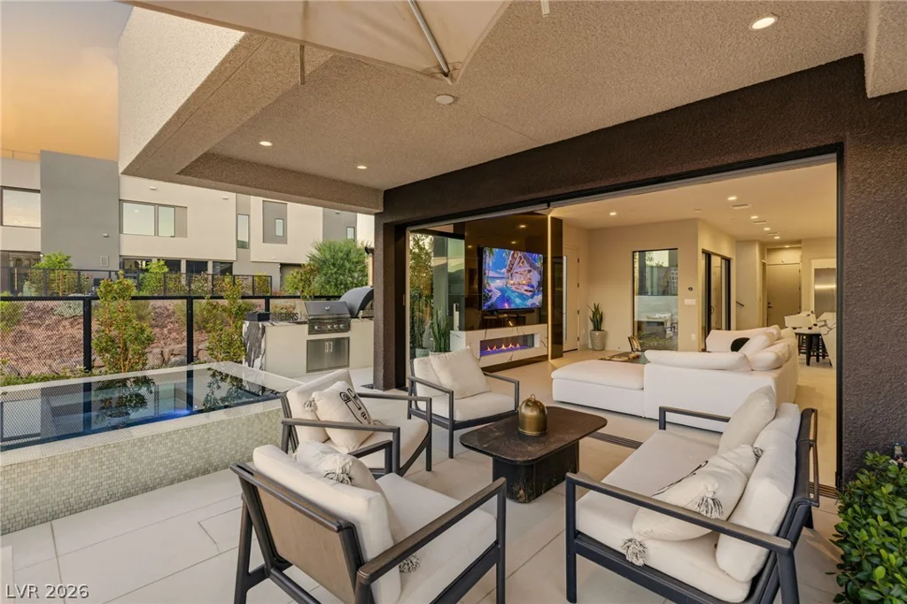 18 Heron Harbour, Henderson, NV 89011